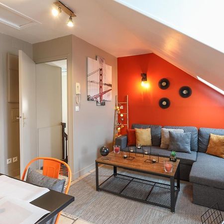 Style Industriel Aux Bords De La Loire Apartment Blois Exterior photo